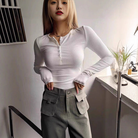 Damen langärmliges T-Shirt mit Knopfleiste und figurbetonter Passform Fudus