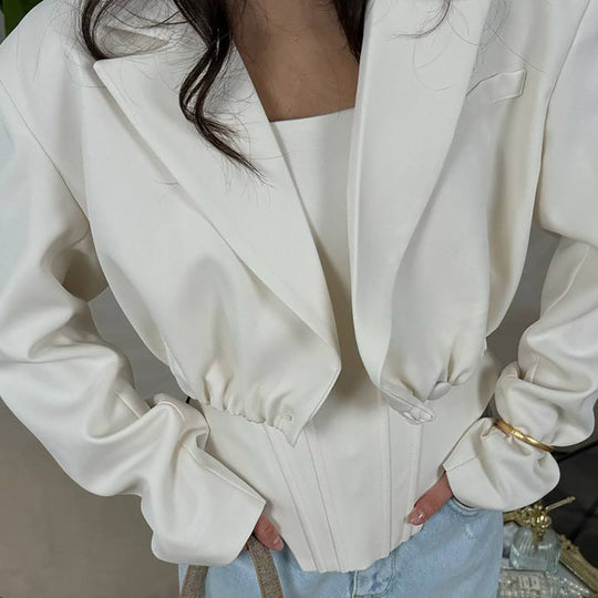 Damen Kurze Blazerjacke mit tailliertem Schnitt und Puffärmeln Fudus