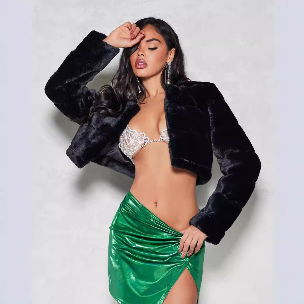 Damen Kurze Kunstpelzjacke mit breiten Ärmeln Fudus