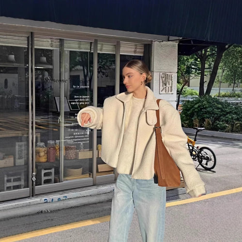 Damen kuschelige und stylische Kurzjacke Fudus