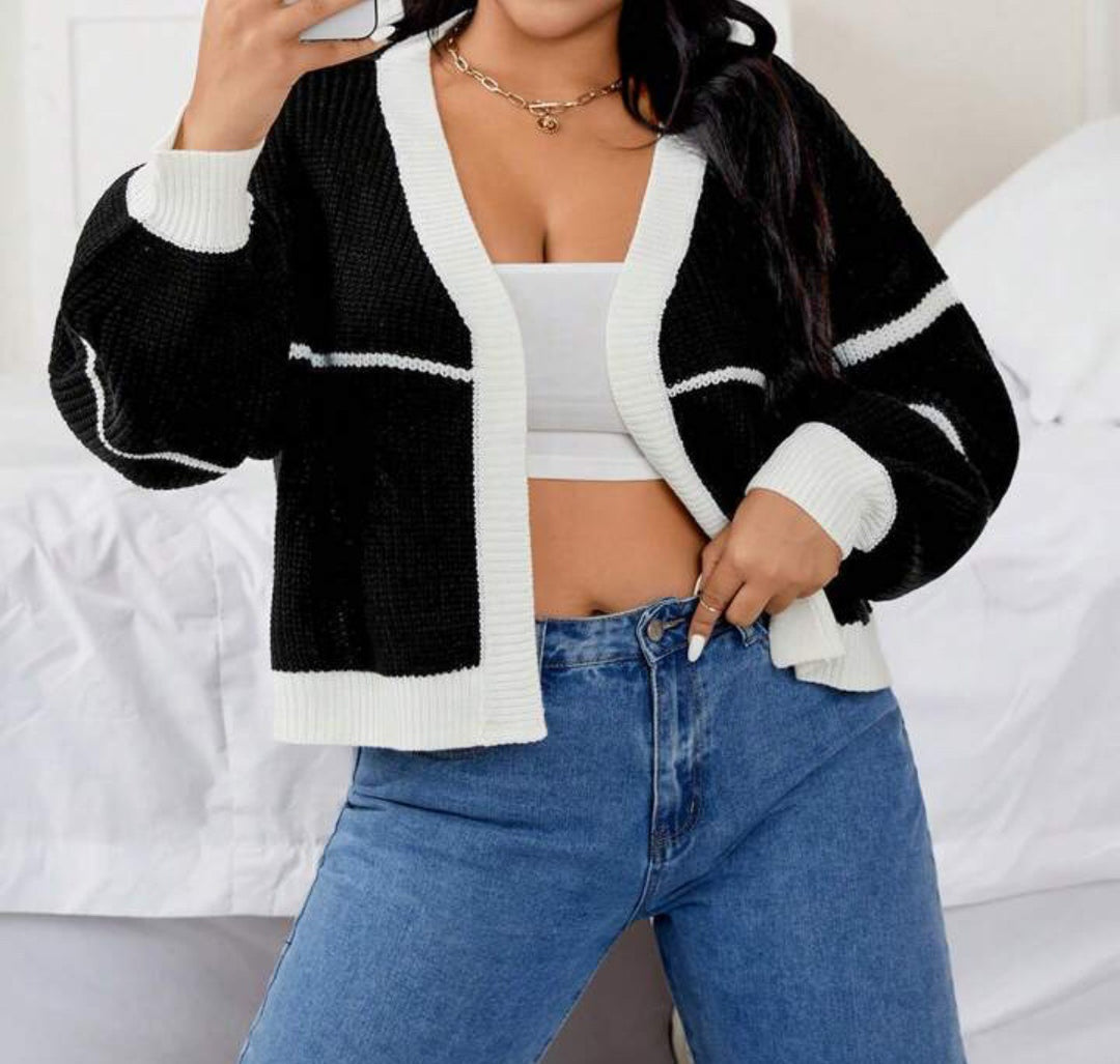 Damen Grobstrick Cardigan mit lässigem Schnitt und auffälligen Kontraststreifen Fudus