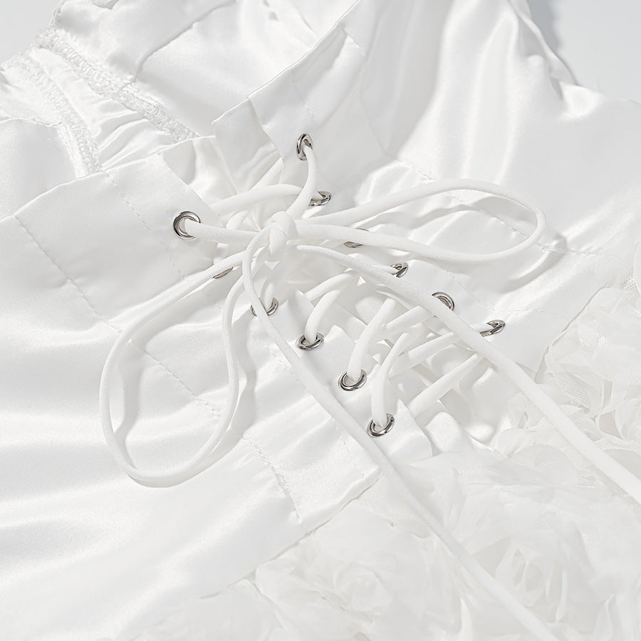 Damen Kleid mit herzerwärmenden Blumenapplikationen Fudus