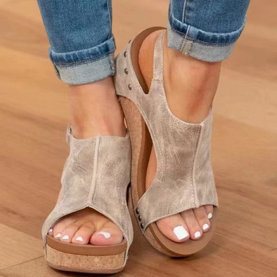 Sandalen Plateau Wedge Peep Toe Nieten