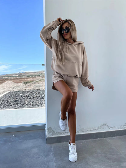 Damen lässiger Hoodie und kurze Sporthosen Fudus