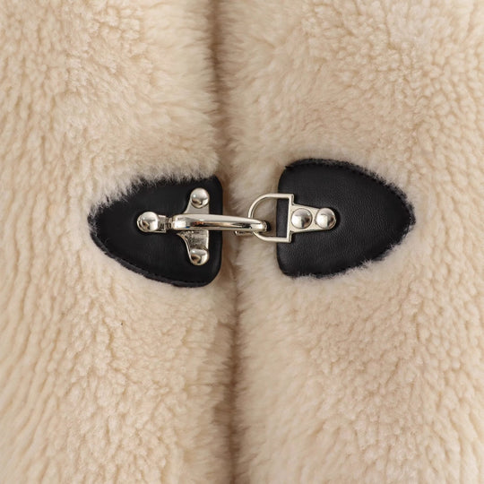 Damen Kunstfelljacke mit praktischen Taschen und dekorativem Druckknopfverschluss Fudus