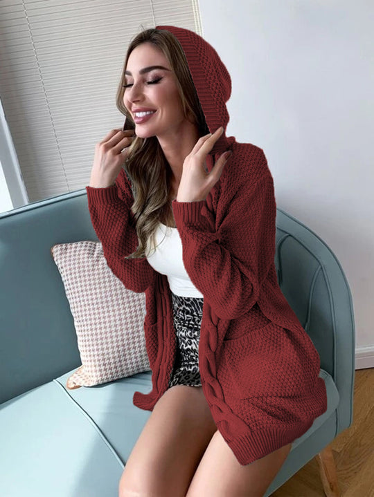 Damen Grobstrickjacke mit Kapuze und seitlichen Taschen Fudus