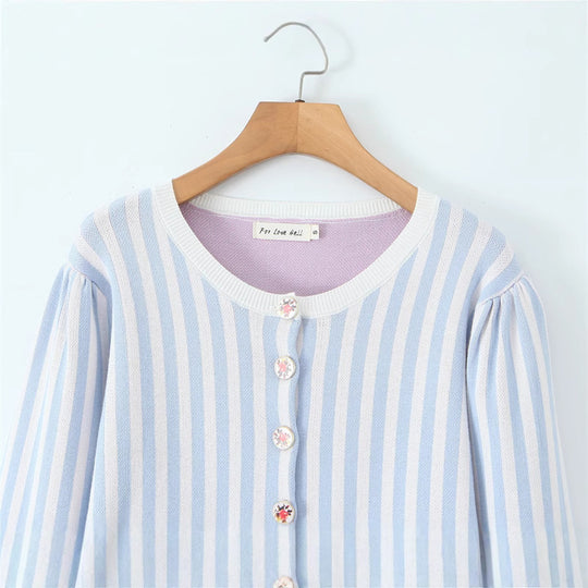 Damen kurzärmlige Strickjacke mit Blumenverzierung Fudus