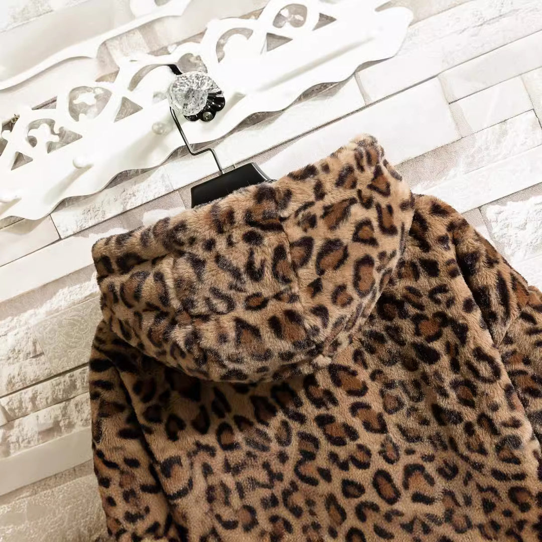 Damen kuschelige Fleecejacke mit Leopardenmuster und Kapuze