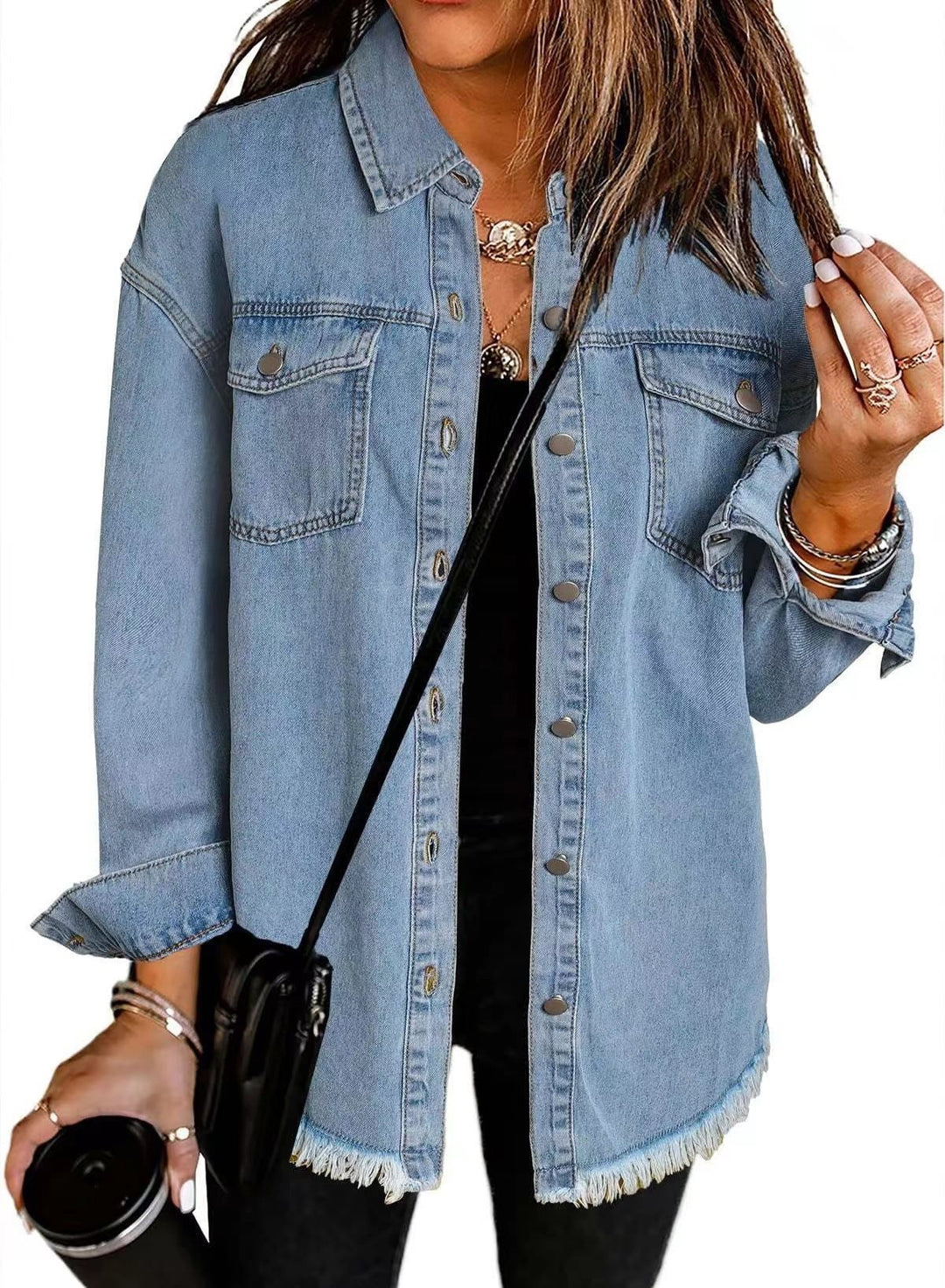 Damen lässige Jeansjacke mit fransigem Saum und klassischen Druckknöpfen Fudus
