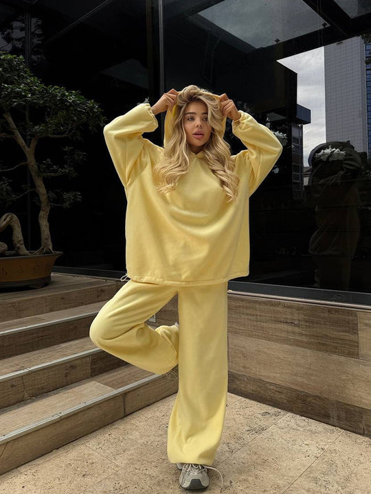 Damen Hoodie und Jogginghose Set mit lässigem Schnitt Fudus