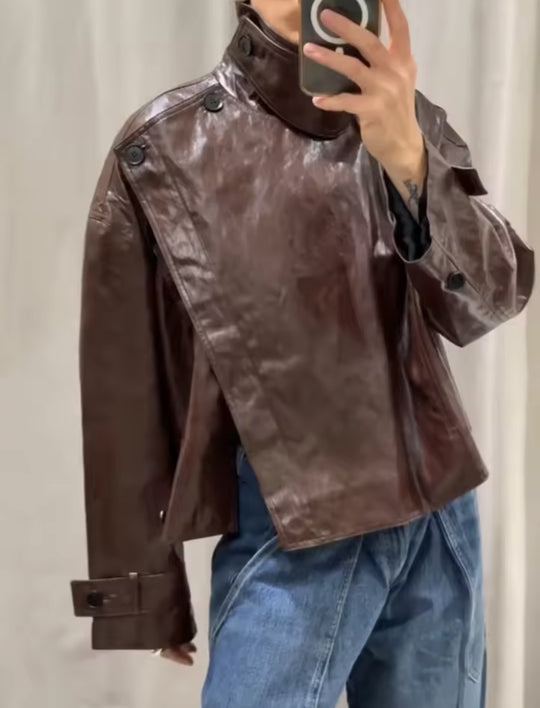 Damen Kunstlederjacke mit asymmetrischem Schnitt und dekorativen Knöpfen Fudus