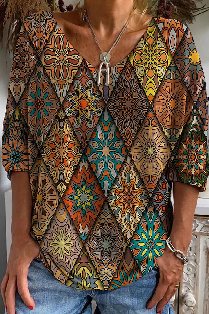 Fudus | Retro-T-Shirt mit ethnischem Druck für Damen