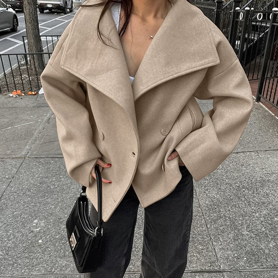 Damen lässige Oversized-Jacke mit breitem Kragen und Knopfdetails Fudus