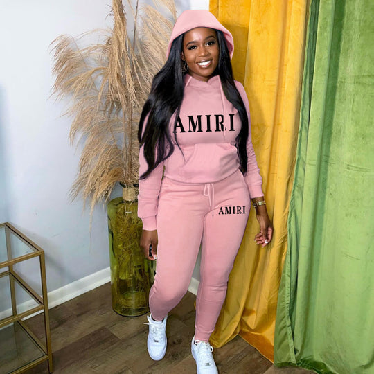 Damen Jogginganzug mit modernem Logo Fudus