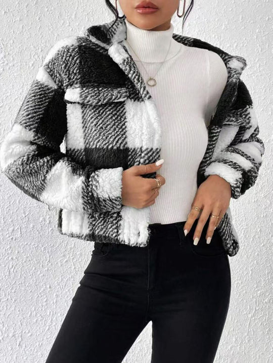 Damen Kurze Fleecejacke im Karomuster Fudus