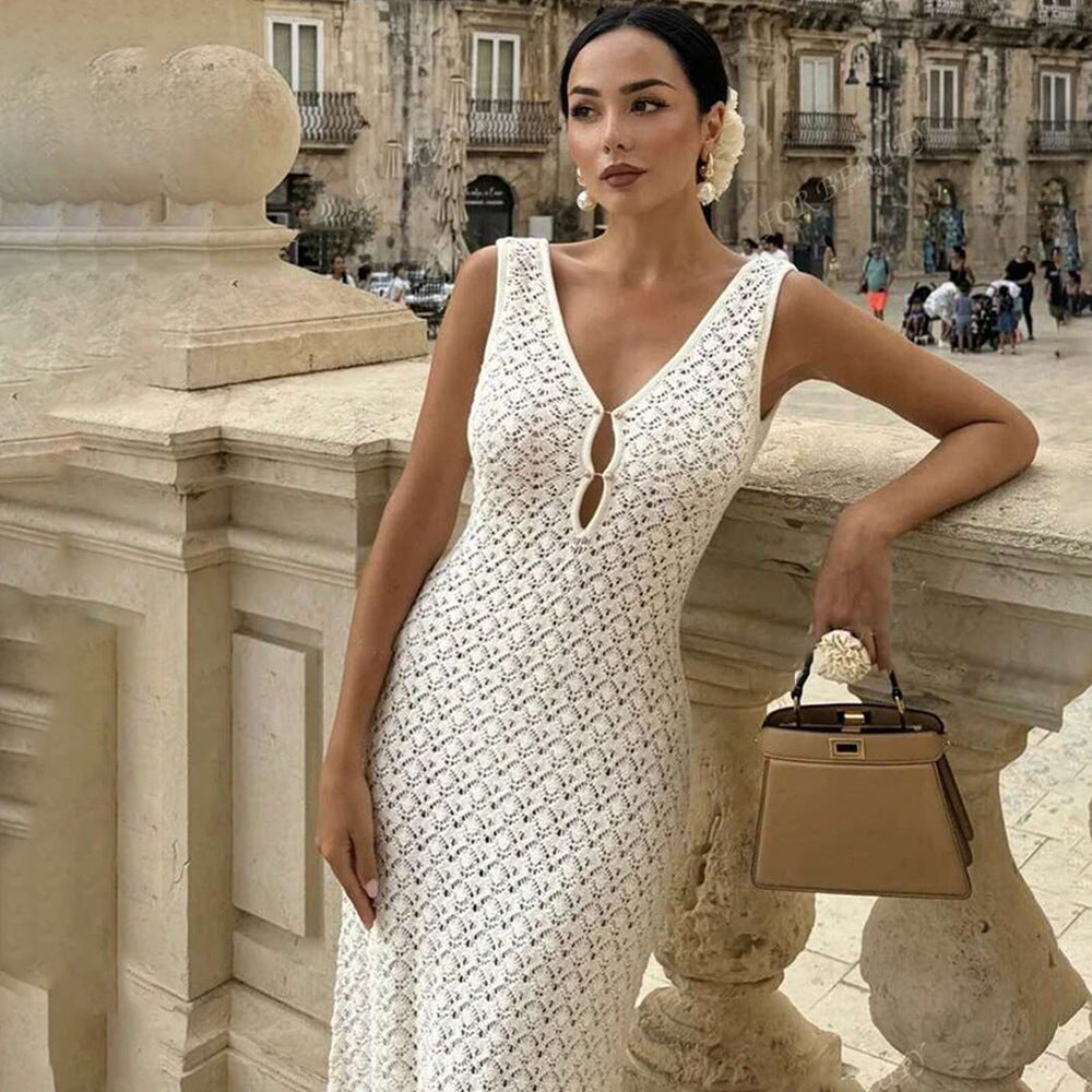 Damen Häkelmaxikleid mit verführerischem V-Ausschnitt und raffinierten Ausschnitten Fudus