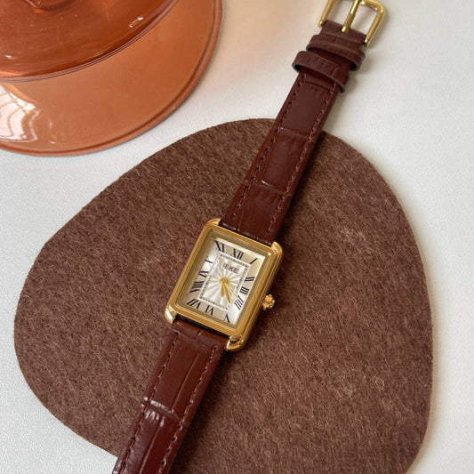 Fudus | Quadratische Damenarmbanduhr Mit Lederband Und Römischen Zahlen