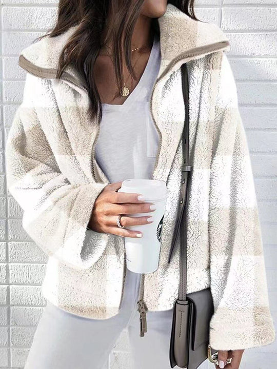 Damen Kuschelige Plüschjacke mit kariertem Muster Fudus