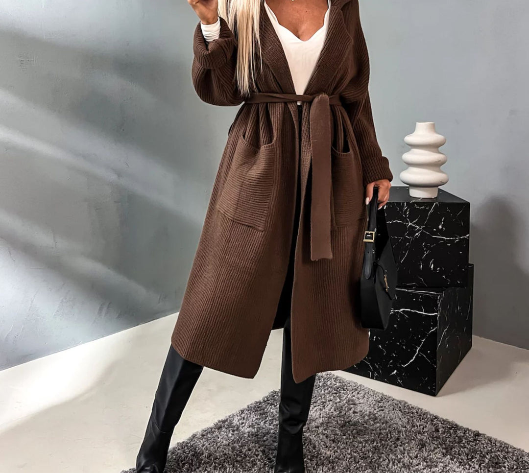 Damen Kuscheliger Strickmantel mit Gürtel und praktischen Taschen Fudus