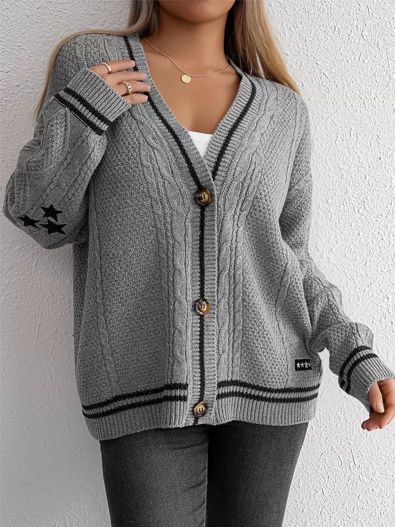 Damen Kuschelige Strickjacke mit markanten Knopfdetails Fudus