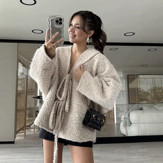 Damen kuschelige Strickjacke mit modischem Bindegürtel Fudus