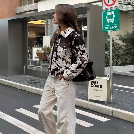 Damen Kunstlederjacke mit auffälligem Tierornament Fudus