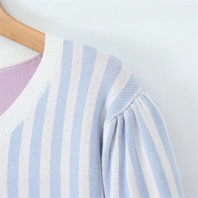 Damen kurzärmlige Strickjacke mit Blumenverzierung Fudus