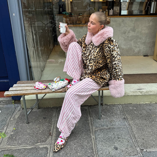 Damen kuschelige Leopardenmuster Jacke mit weitem Schnitt und hochwertigem Fleece Fudus