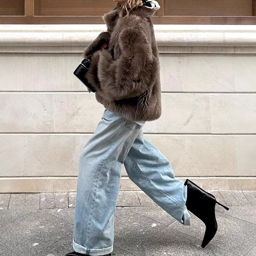 Damen Kunstfelljacke mit hochschließendem Kragen und luxuriösem Design Fudus