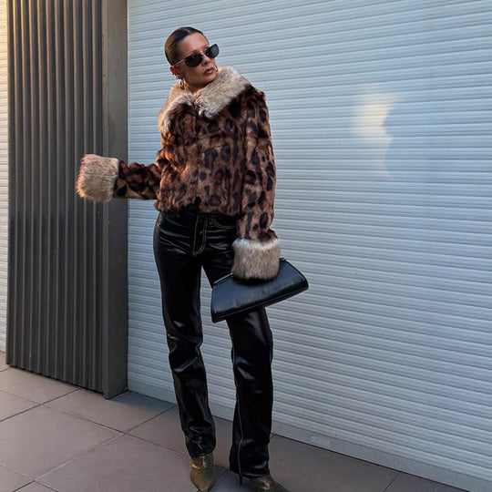 Damen Kunstfelljacke im Leopardenmuster Fudus