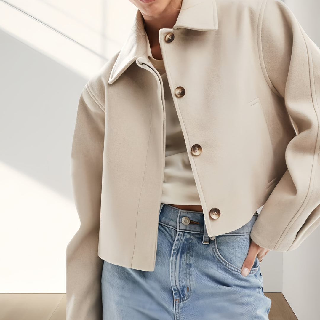 Damen Kurze, kuschelige Jacke aus weichem Wollmix Fudus