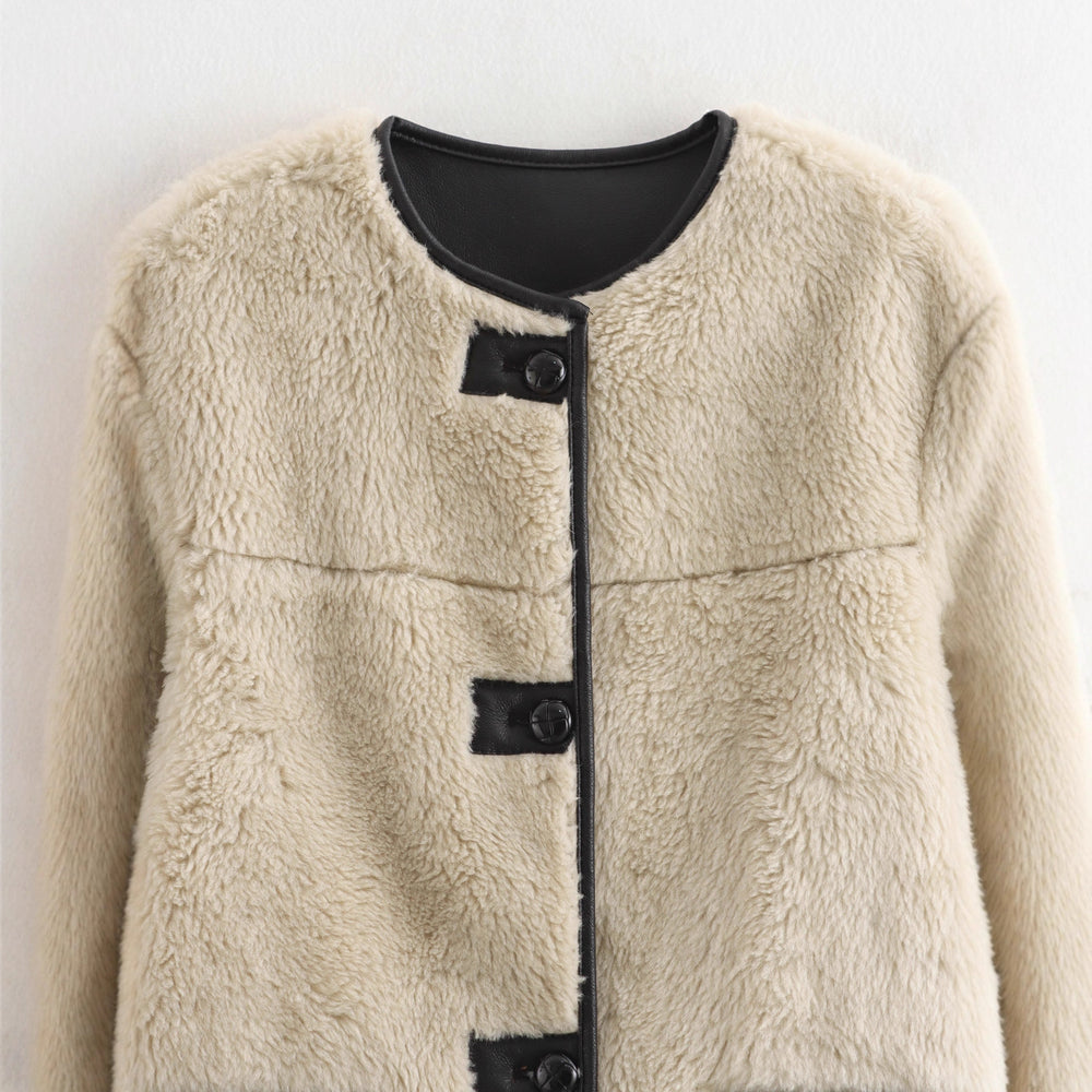 Damen Kunstfelljacke mit eleganten Details Fudus