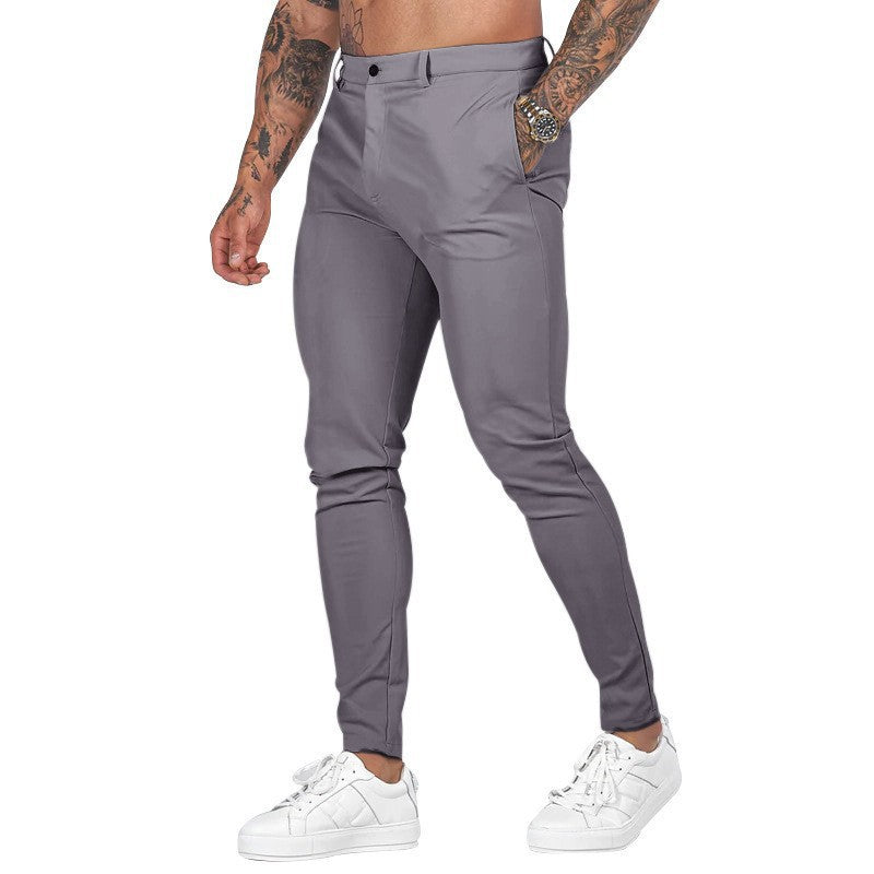 Herren Chinos im Slim-Fit Schnitt von Fudus