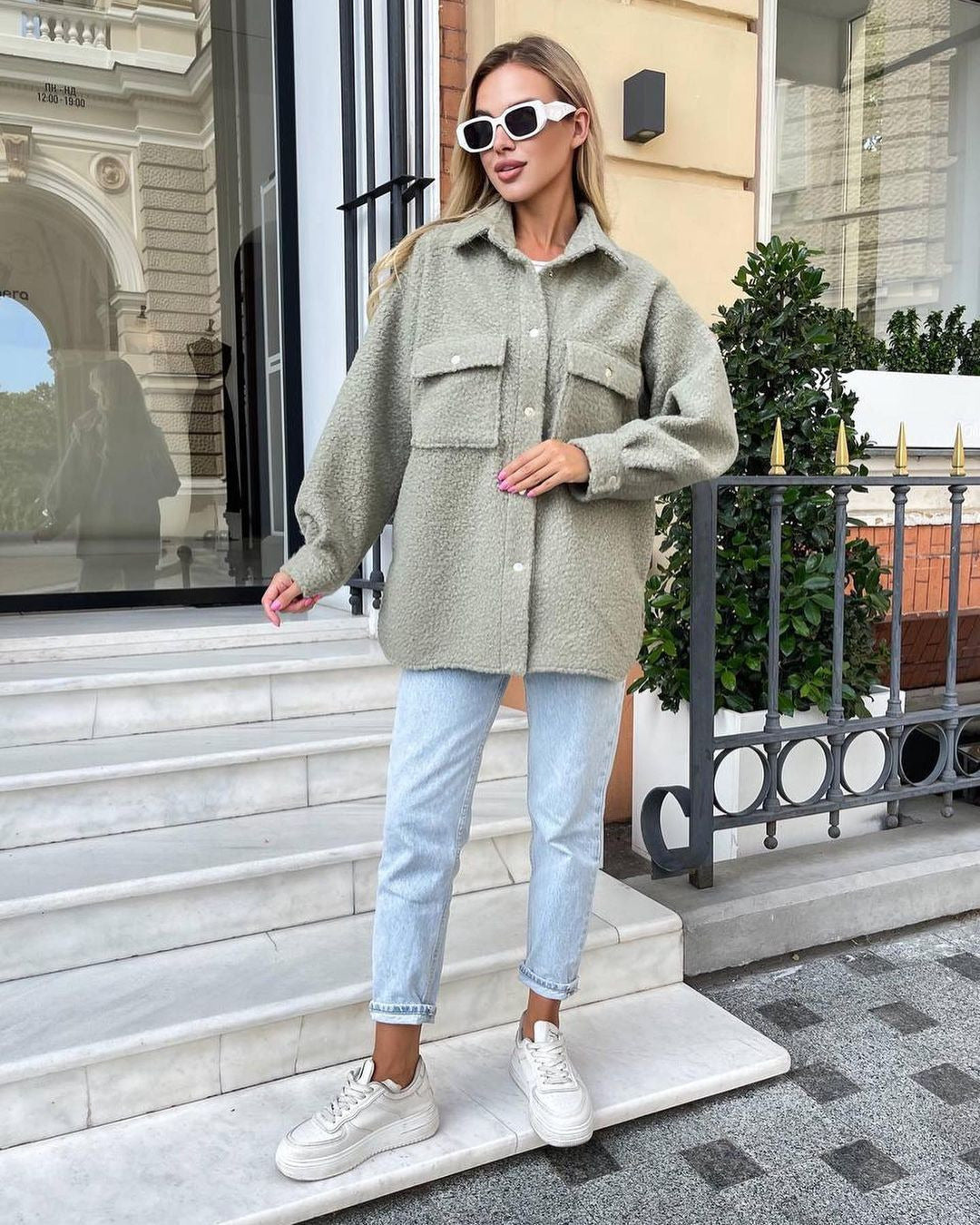 Damen Kuschelige Fleecejacke mit aufgesetzten Taschen und Knopfleiste Fudus