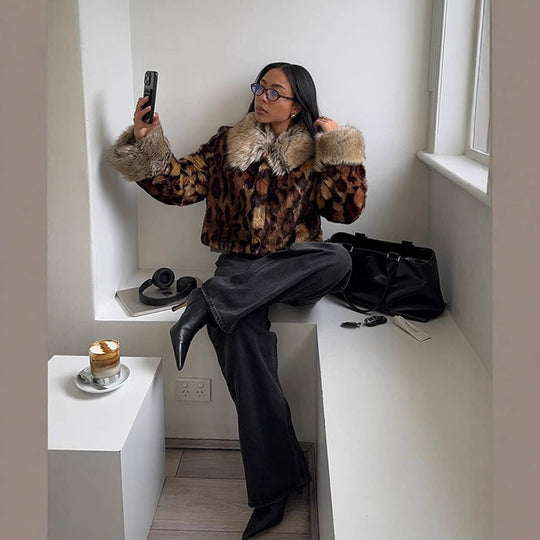 Damen Kunstfelljacke im Leopardenmuster Fudus