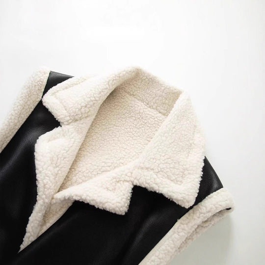 Damen Kunstfelljacke mit stylishen Details und praktischen Taschen Fudus