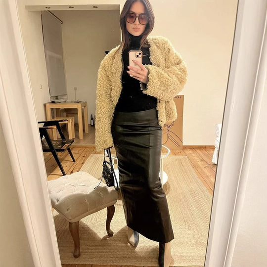 Damen Kunstfelljacke mit großzügigem Schnitt und Taschen Fudus