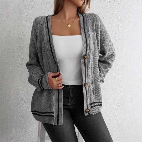 Damen Kuschelige Strickjacke mit markanten Knopfdetails Fudus