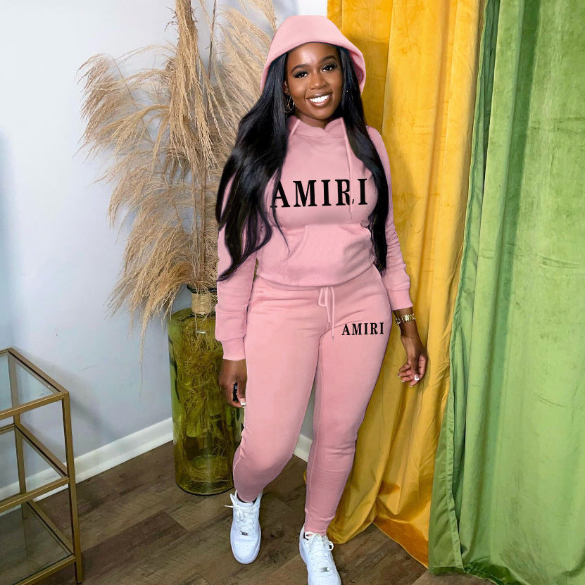 Damen Jogginganzug mit modernem Logo Fudus