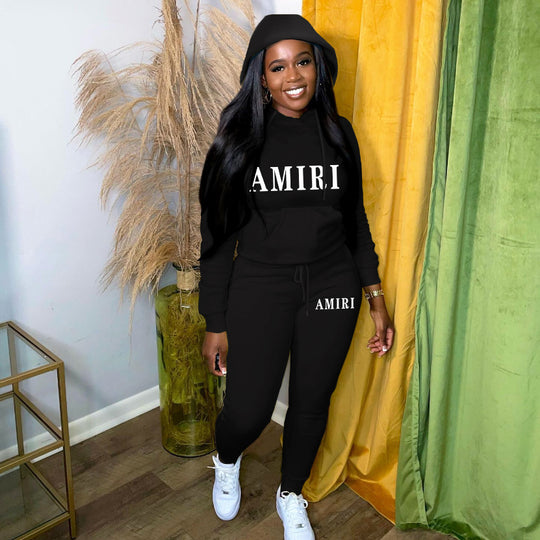 Damen Jogginganzug mit modernem Logo Fudus