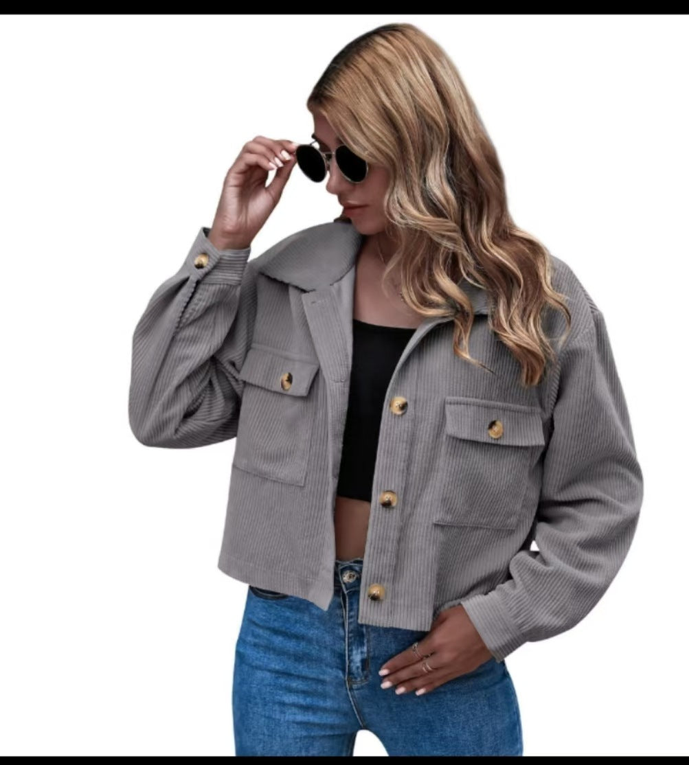 Damen Kurzjacke mit Rippstruktur und funktionalen Brusttaschen Fudus