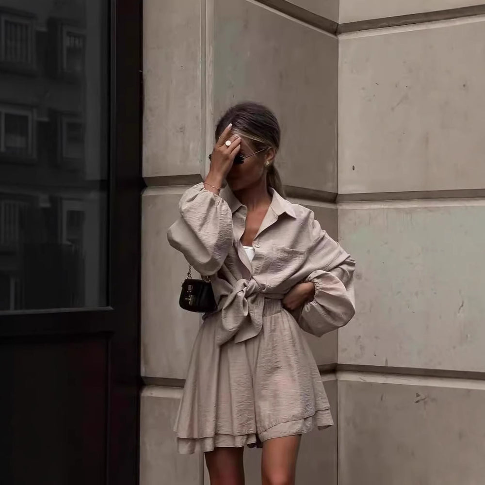 Damen Kombination aus luftiger Bluse und Shorts Fudus