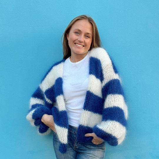 Damen Grobstrickjacke mit modischem Streifenmuster und weiten Ärmeln Fudus