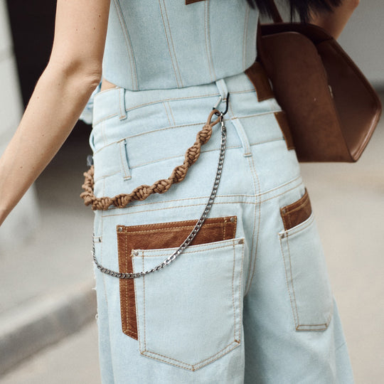 Damen lässige High-Waist Jeans mit einzigartigen Riss-Details und lockerer Passform Fudus