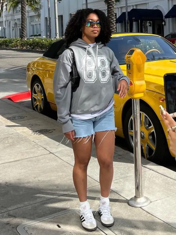 Damen Kapuzenpullover mit sportlichem Aufdruck Fudus