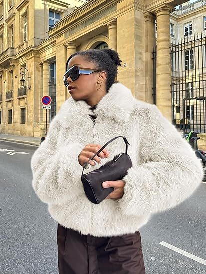 Damen Kuschelige Oversized Kunstfelljacke Fudus