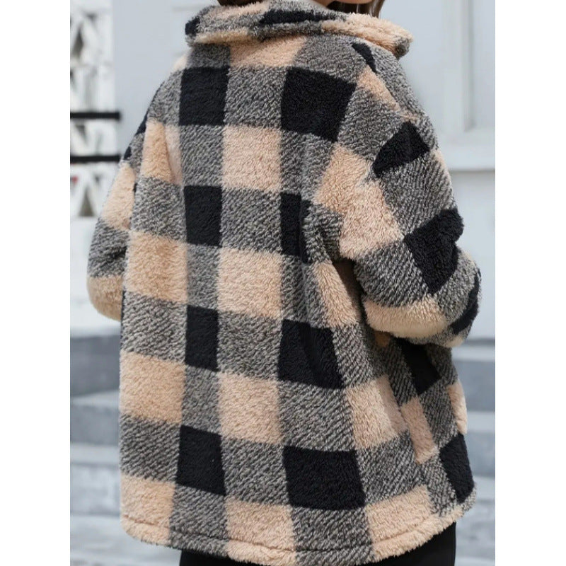 Damen kuschelige Plüschjacke mit Karomuster Fudus