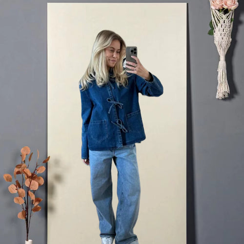 Damen lässige Jeansjacke mit praktischen Taschen und dekorativen Verschlüssen Fudus