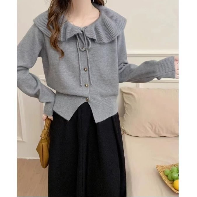 Damen kuscheliger Strickpullover mit übergroßem Kragen und Herzknöpfen Fudus