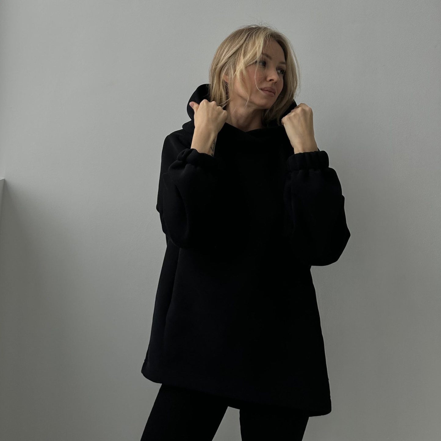 Damen Kapuzenpullover mit kreativem Details und legerem Schnitt Fudus